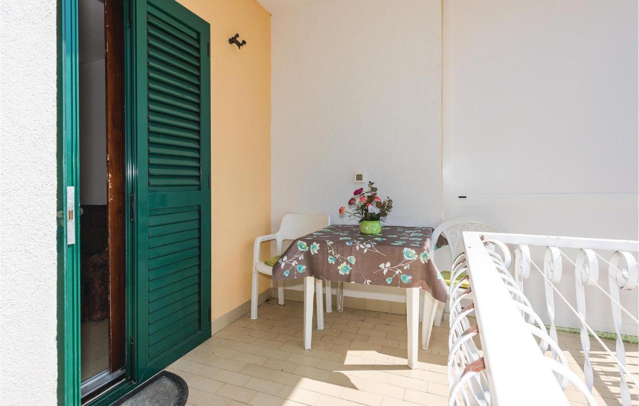 Beautiful Apartment In Rogoznica With Wifi Exterior photo